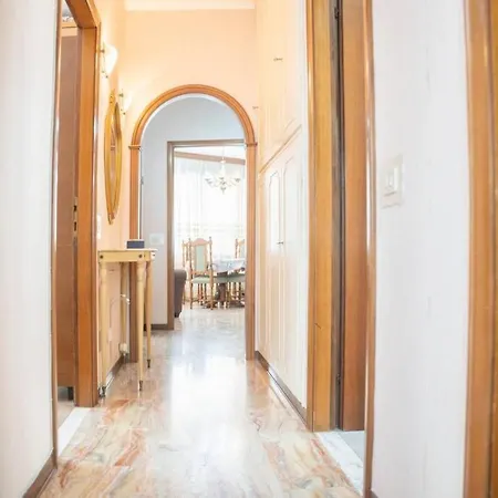 005 - Casa Spaziosa Centro Citta Carruggio Mare A 150m Sestri Levante